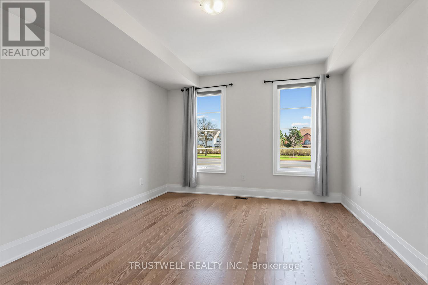 9412 Bayview Avenue, Richmond Hill, Ontario  L4C 5G9 - Photo 7 - N13042396