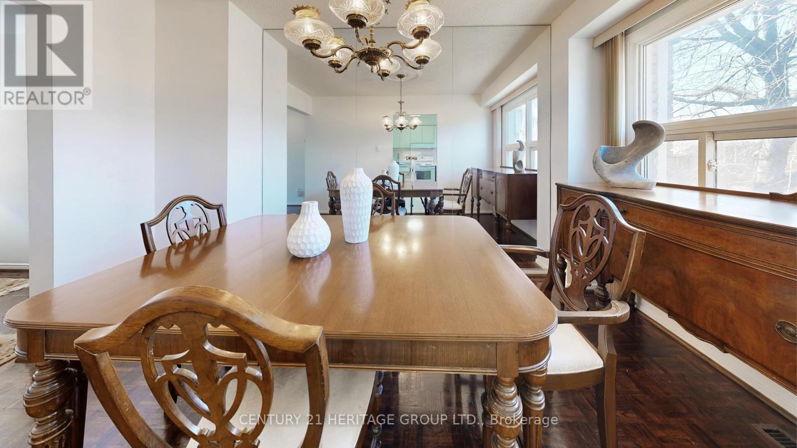 14 Dunkeld Way, Markham, Ontario  L3T 4Y9 - Photo 11 - N13042430