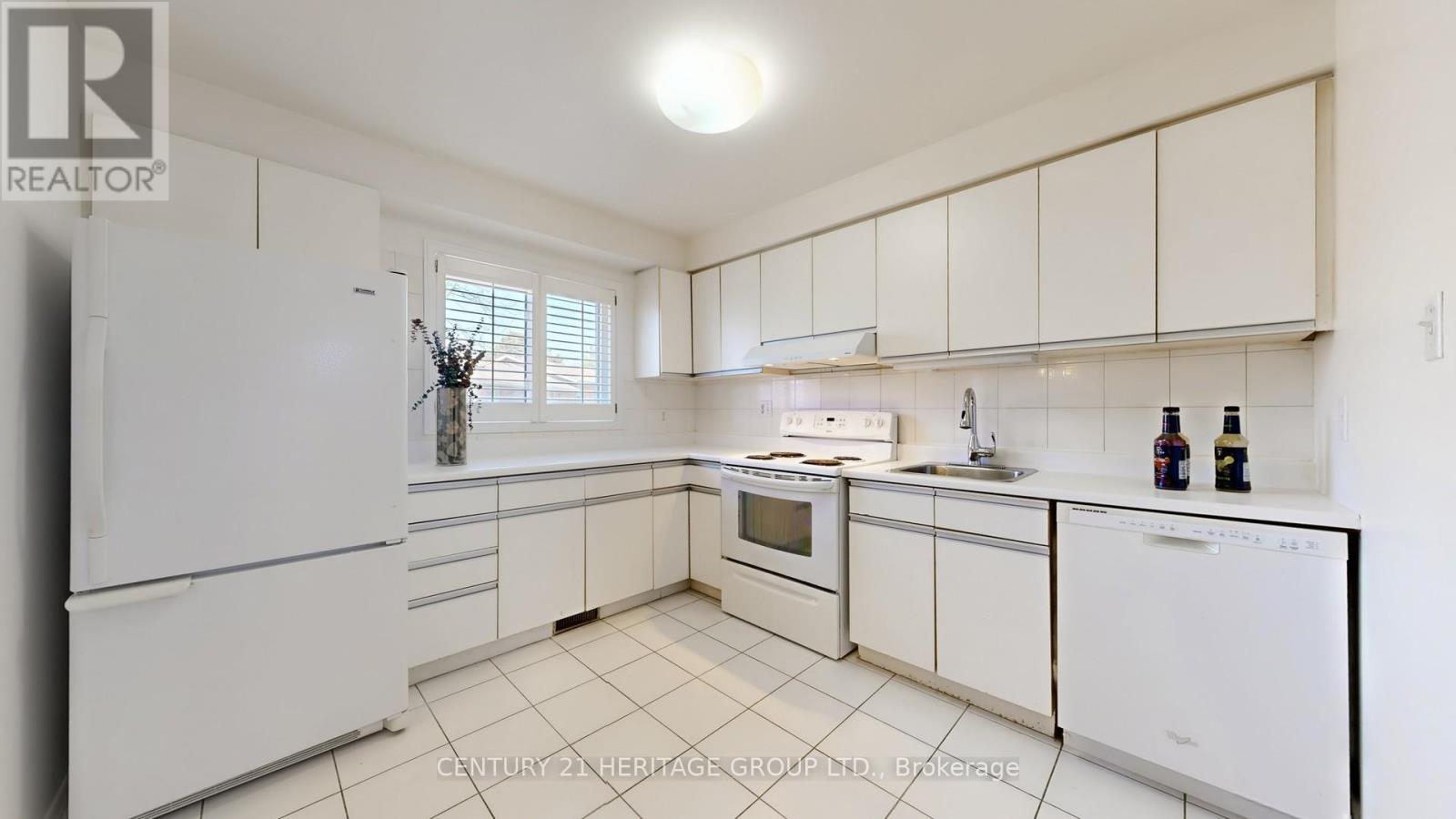 14 Dunkeld Way, Markham, Ontario  L3T 4Y9 - Photo 12 - N13042430