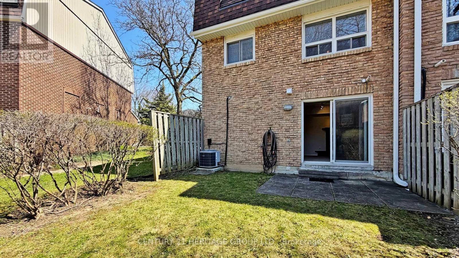 14 Dunkeld Way, Markham, Ontario  L3T 4Y9 - Photo 35 - N13042430