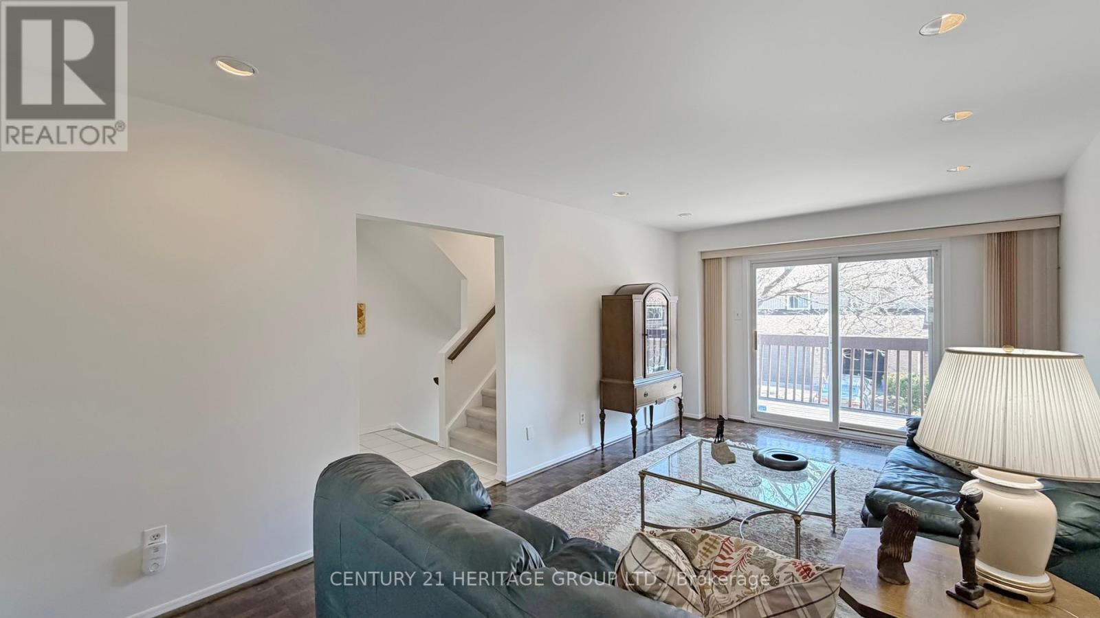 14 Dunkeld Way, Markham, Ontario  L3T 4Y9 - Photo 6 - N13042430