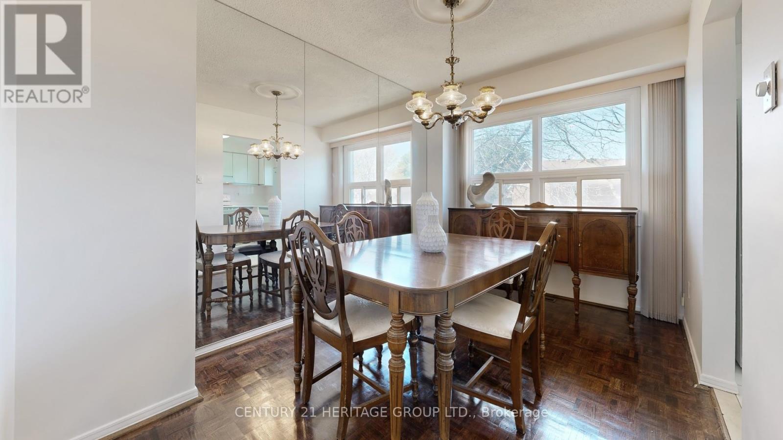 14 Dunkeld Way, Markham, Ontario  L3T 4Y9 - Photo 9 - N13042430