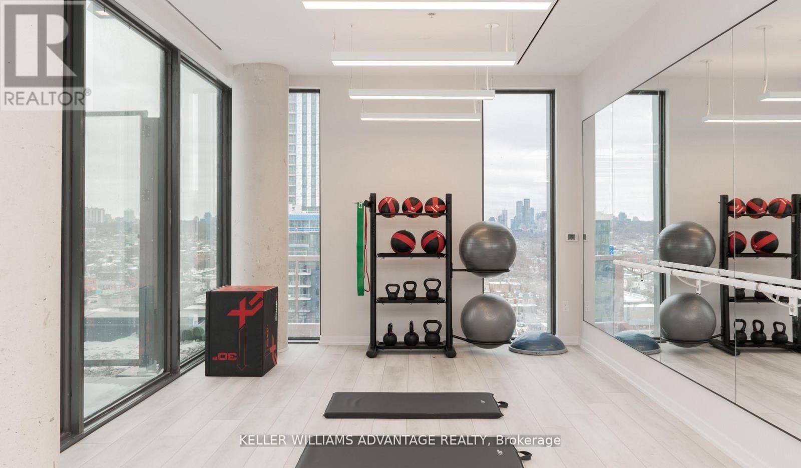 2407 - 10 Graphophone Grove, Toronto, Ontario  M6H 2A6 - Photo 24 - W13037288