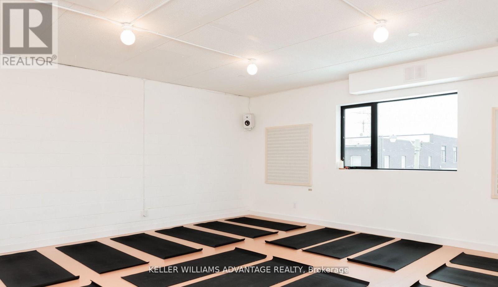 2407 - 10 Graphophone Grove, Toronto, Ontario  M6H 2A6 - Photo 25 - W13037288