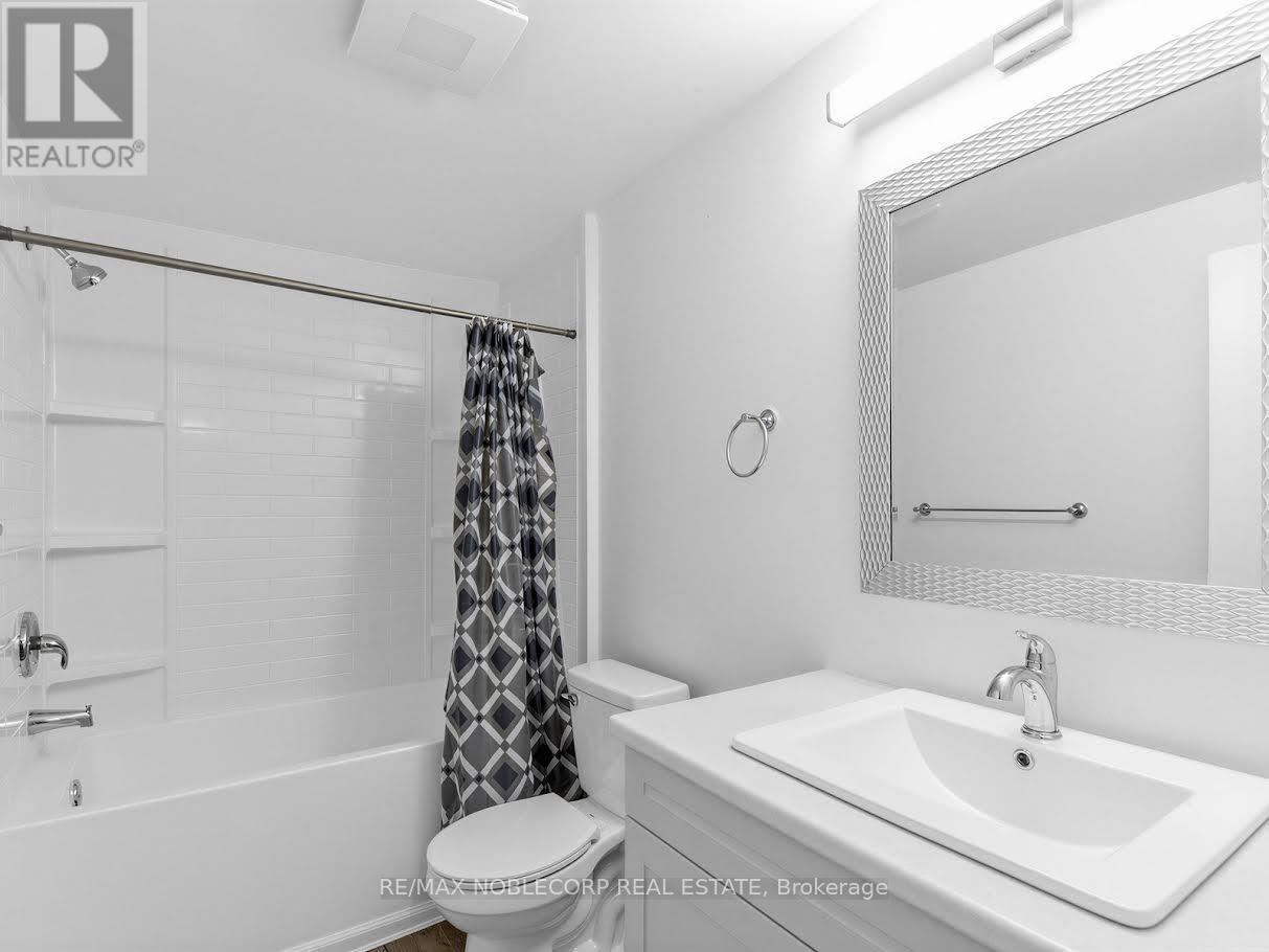 Upper Main - 59 Scott Crescent, Barrie (Letitia Heights), Ontario  L4N 4W2 - Photo 19 - S13042374