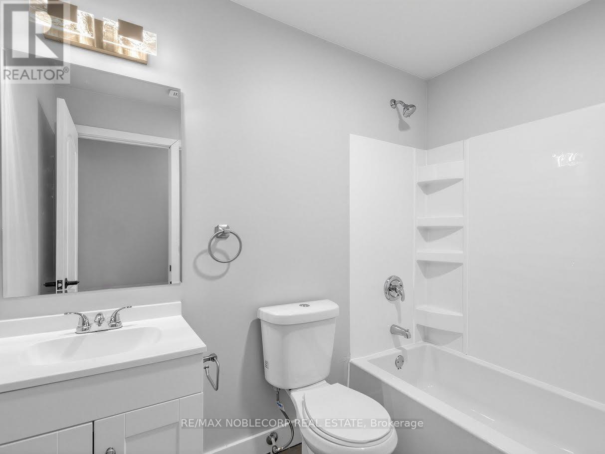 Lower - 59 Scott Crescent, Barrie, Ontario  L4N 4W2 - Photo 13 - S13042384