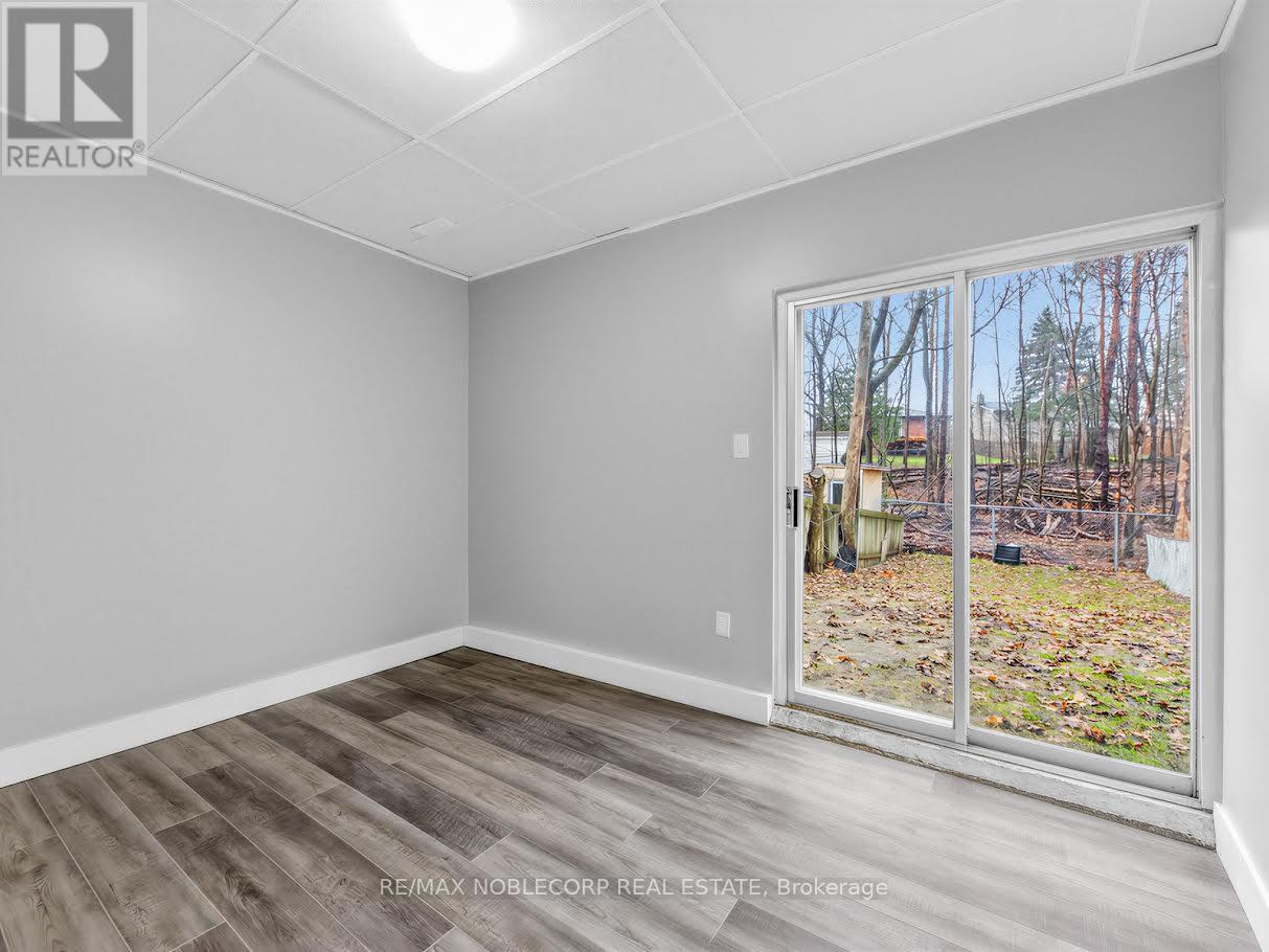 Lower - 59 Scott Crescent, Barrie, Ontario  L4N 4W2 - Photo 4 - S13042384