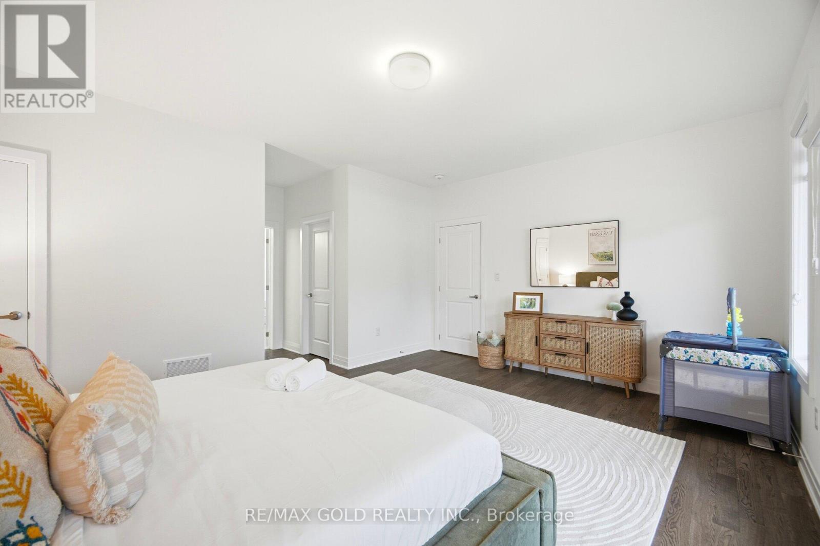 3240 Mariner Passage, Oakville, Ontario  L6M 4K1 - Photo 21 - W12779652