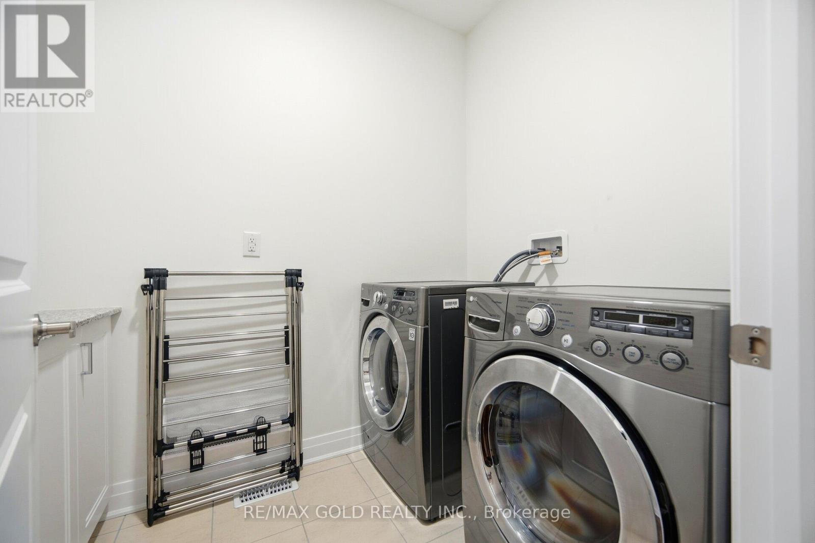 3240 Mariner Passage, Oakville, Ontario  L6M 4K1 - Photo 35 - W12779652