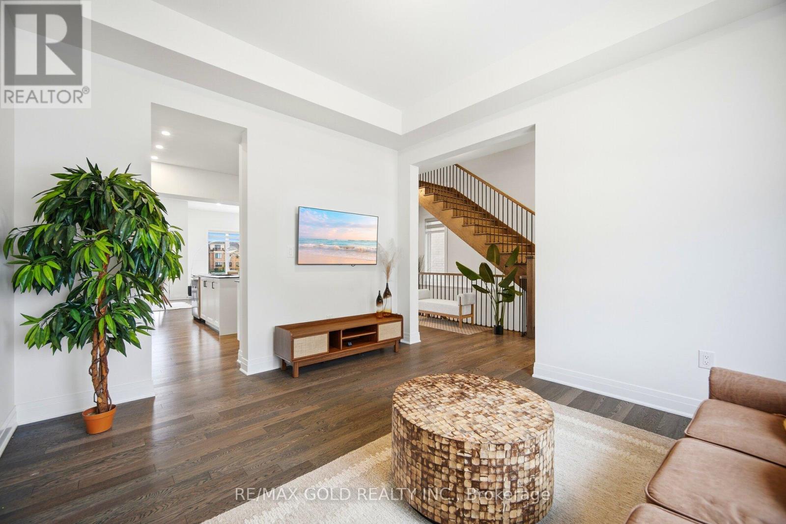 3240 Mariner Passage, Oakville, Ontario  L6M 4K1 - Photo 5 - W12779652