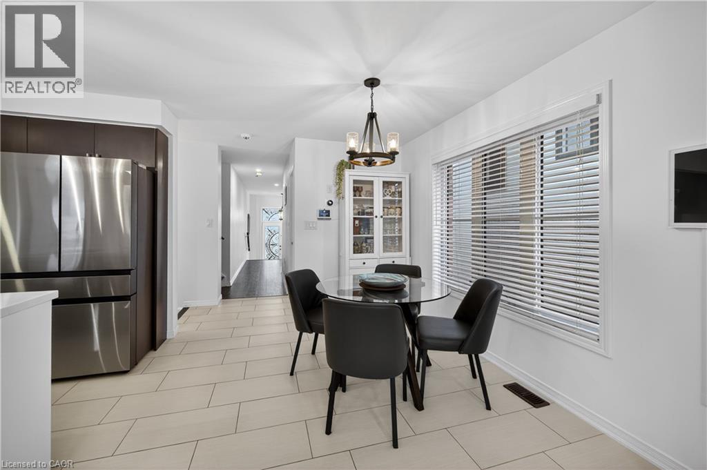 30 Patterson Drive, Caledonia, Ontario  N3W 0B8 - Photo 9 - 40816200