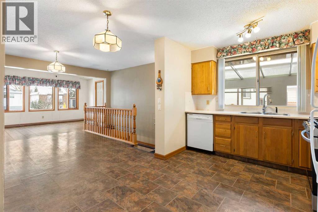 3331 41 Street SE, Calgary, Alberta  T2B 1E7 - Photo 13 - A2294311