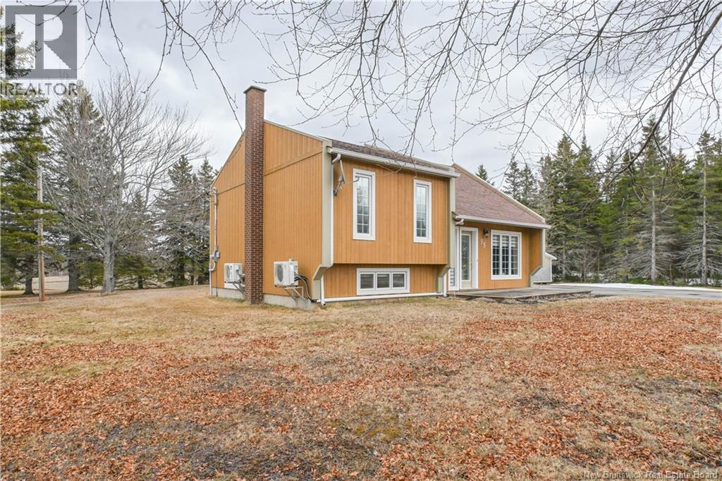 98 Delagarde Street, Saint-Isidore, New Brunswick  E8M 1H4 - Photo 2 - NB137905