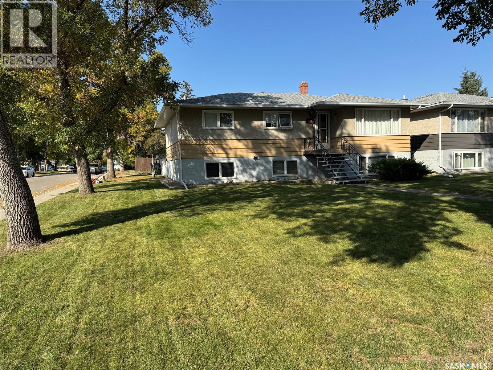 1200 12th Avenue E, Regina, Saskatchewan  S4N 0M5 - Photo 1 - SK033846