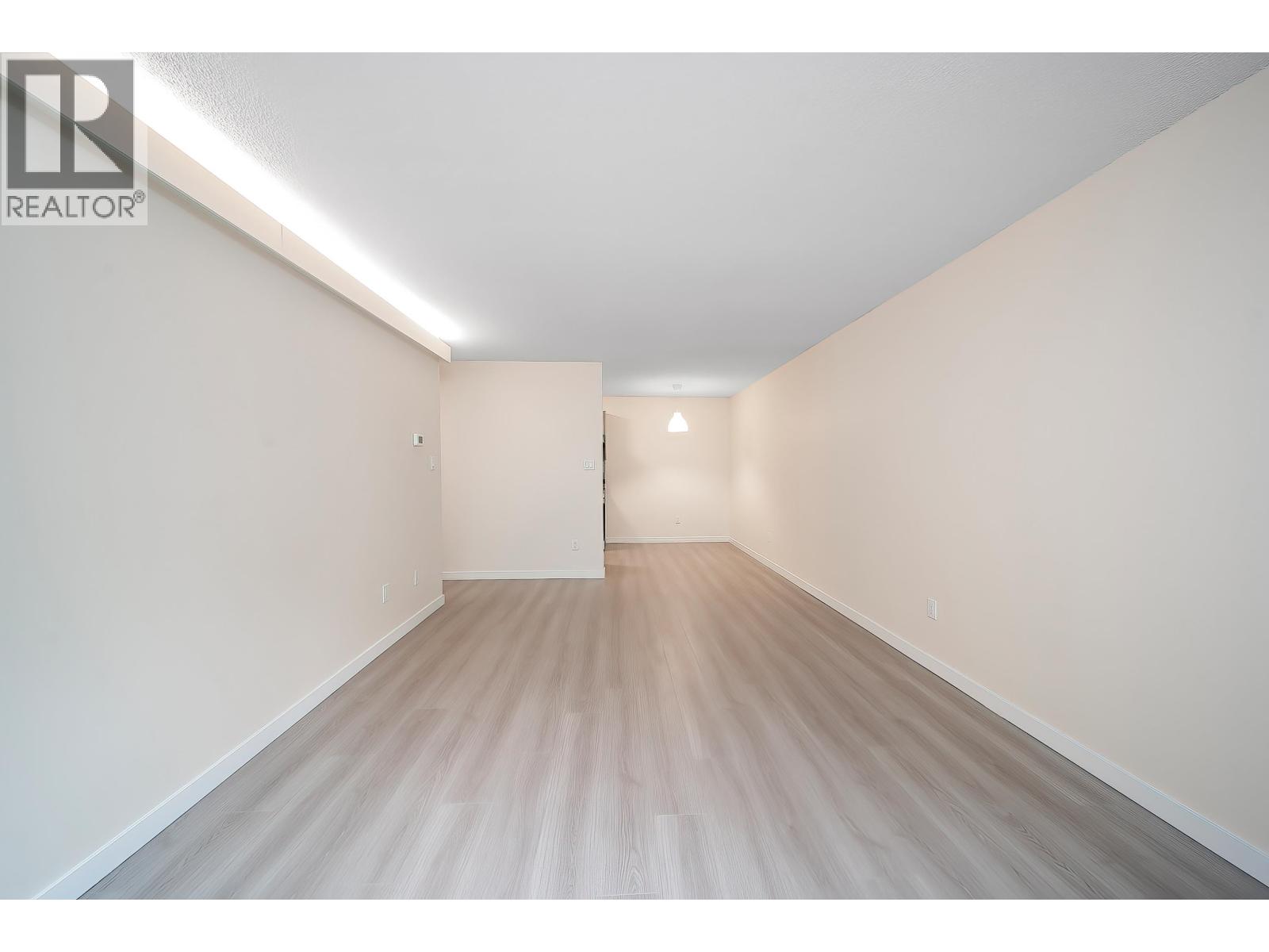 326 8500 Lansdowne Road, Richmond, British Columbia  V6X 3G4 - Photo 4 - R3115425