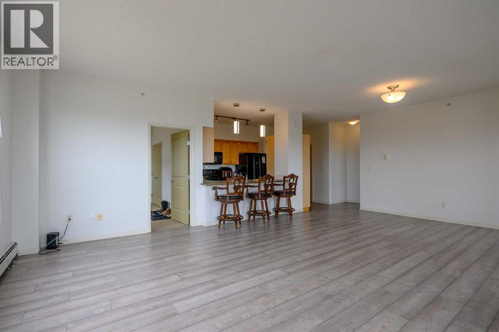 205, 12320 102 Street, Grande Prairie, Alberta  T8V 0N4 - Photo 13 - A2304590