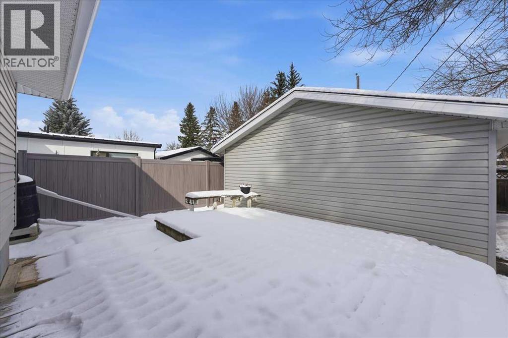 140 Waterloo Drive Sw, Calgary, Alberta  T3C 3G3 - Photo 37 - A2297794