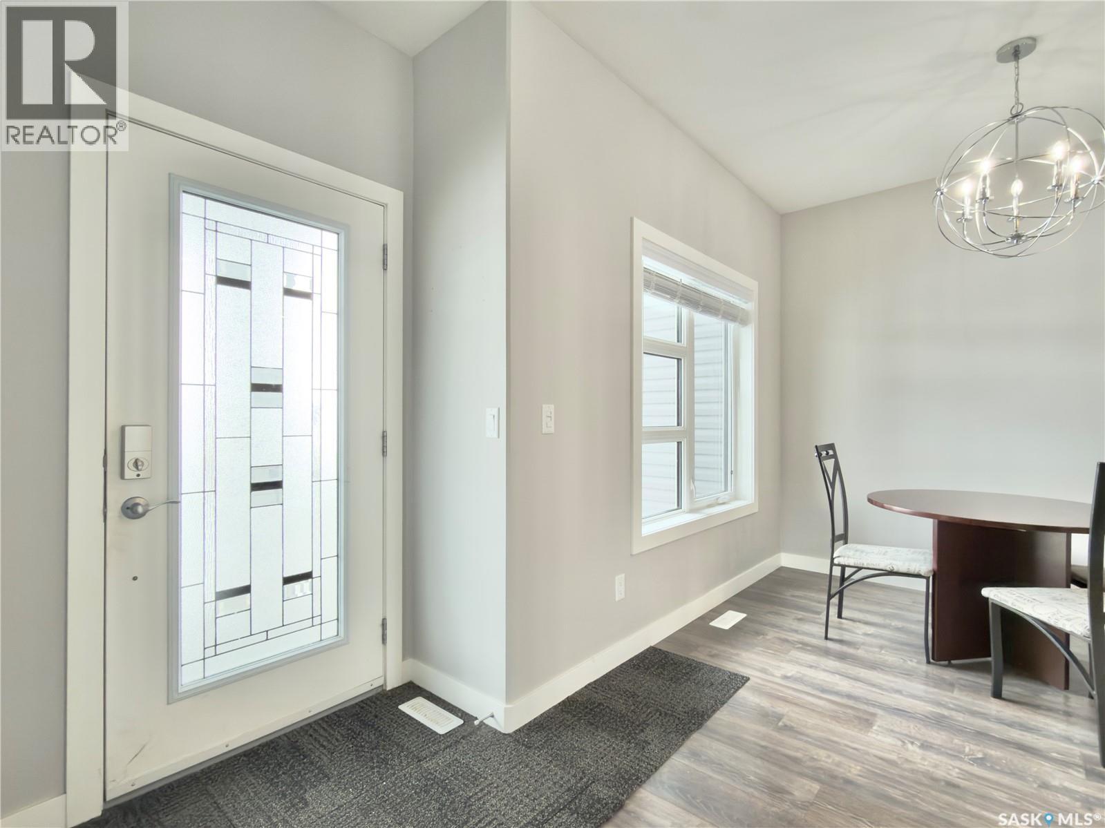 254 Brighton Gate, Saskatoon, Saskatchewan  S7V 0R1 - Photo 5 - SK033900