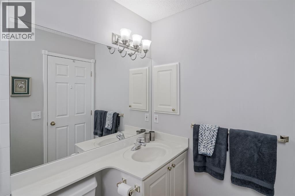 25, 200 Sandstone Drive NW, Calgary, Alberta  T3K 4N7 - Photo 28 - A2302667