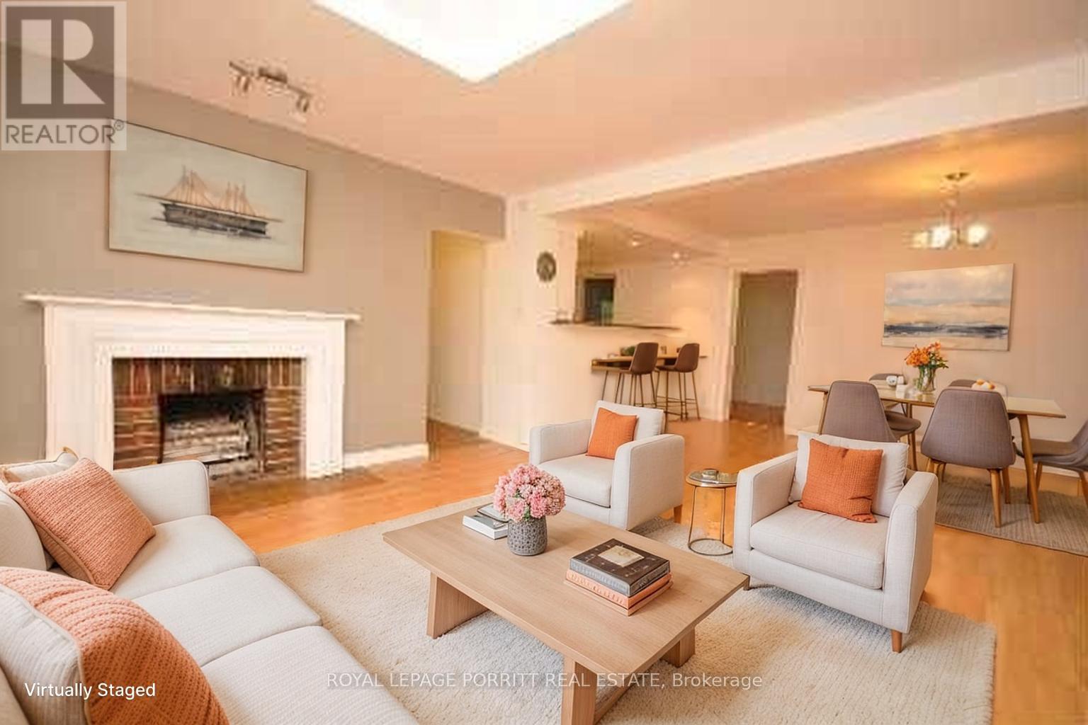 322 Indian Valley Trail, Mississauga, Ontario  L5G 2K8 - Photo 2 - W13042192