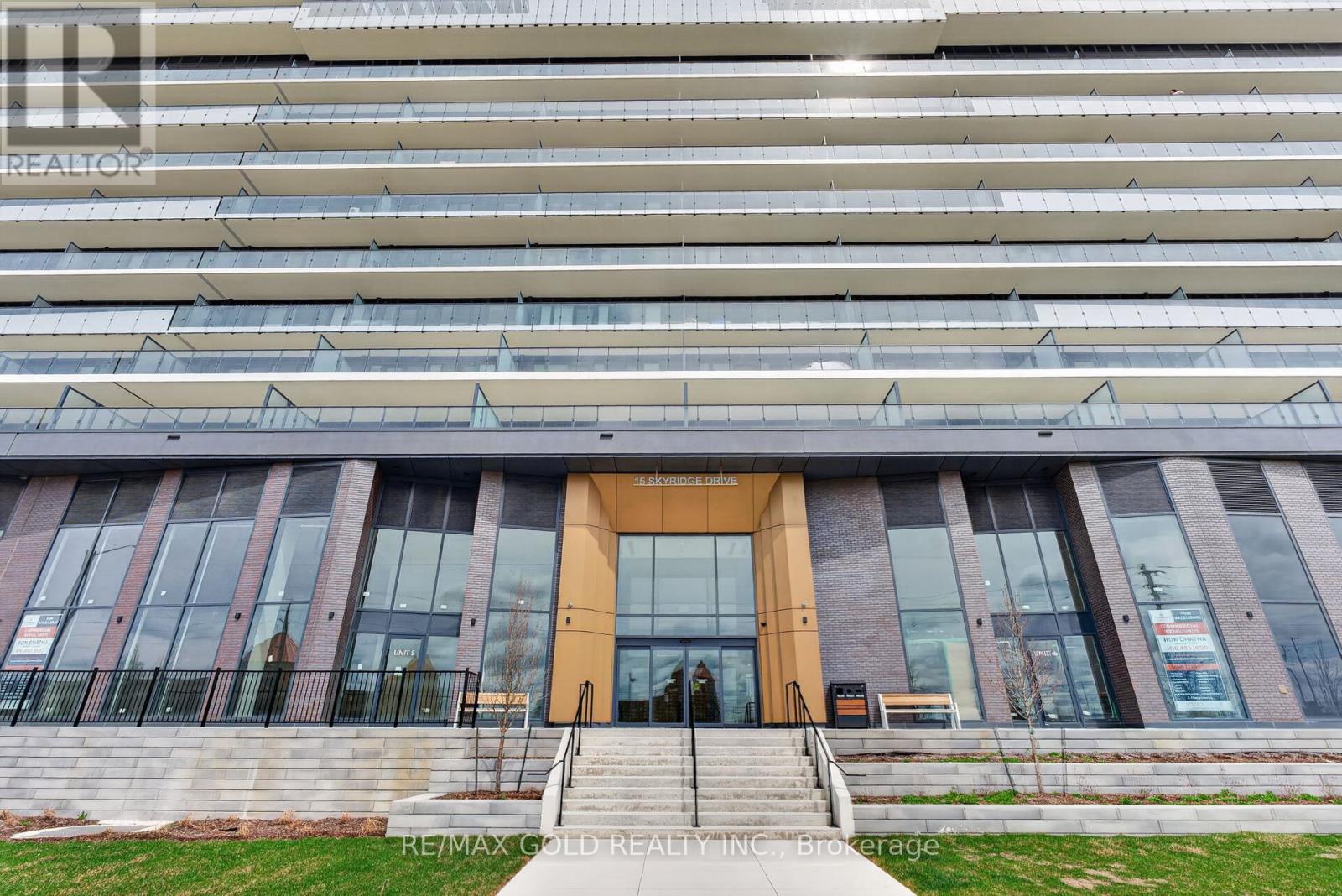 1402 - 15 Skyridge Drive, Brampton, Ontario  L6P 4S3 - Photo 4 - W13042202