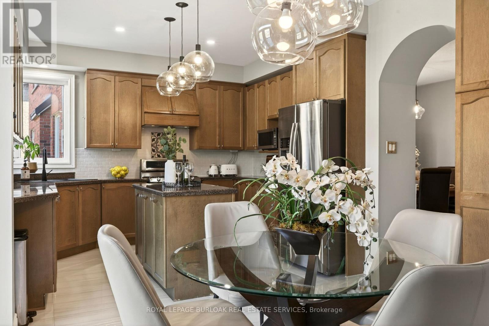 283 Turning Leaf Road, Oakville, Ontario  L6L 6V5 - Photo 18 - W13042262