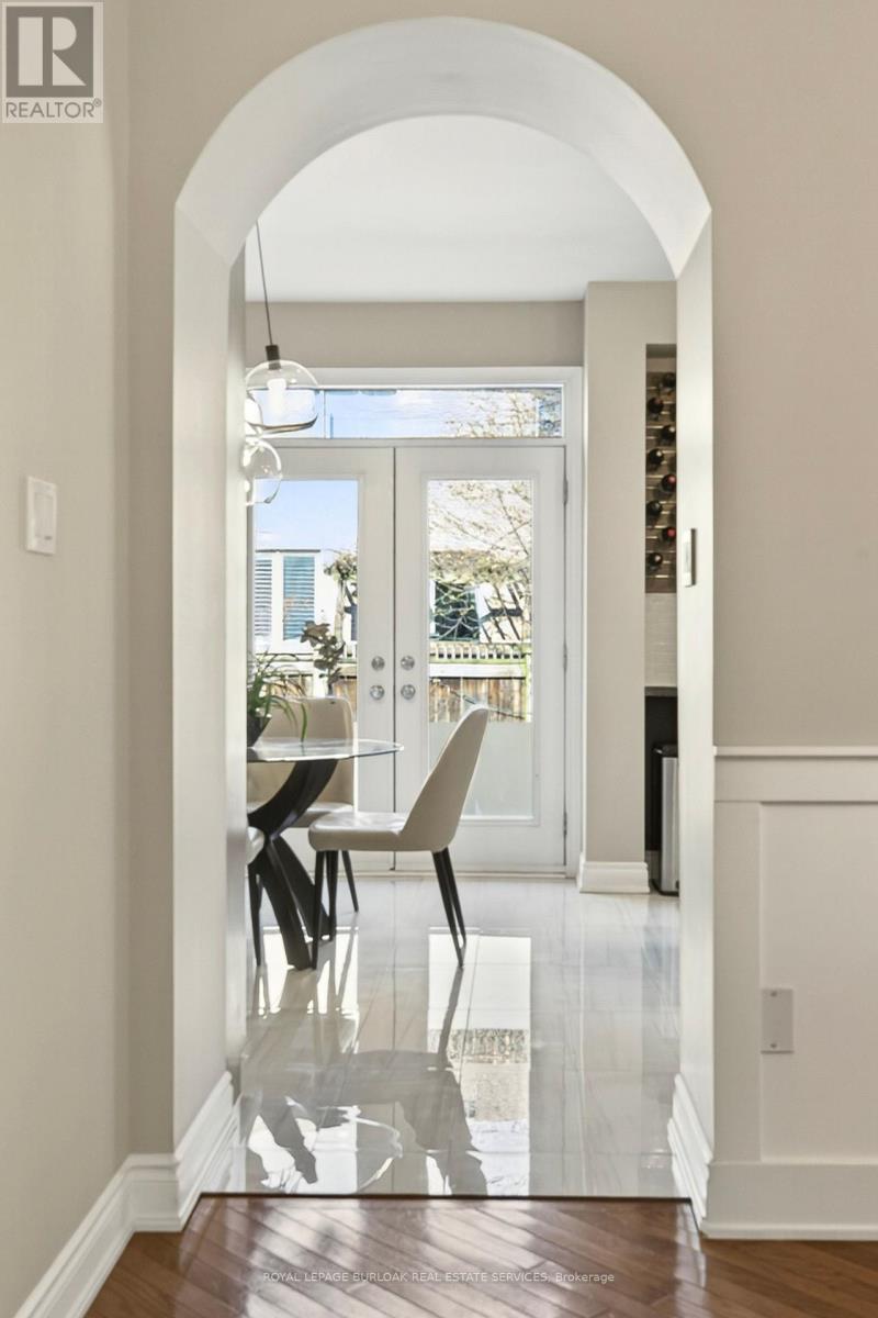 283 Turning Leaf Road, Oakville, Ontario  L6L 6V5 - Photo 19 - W13042262