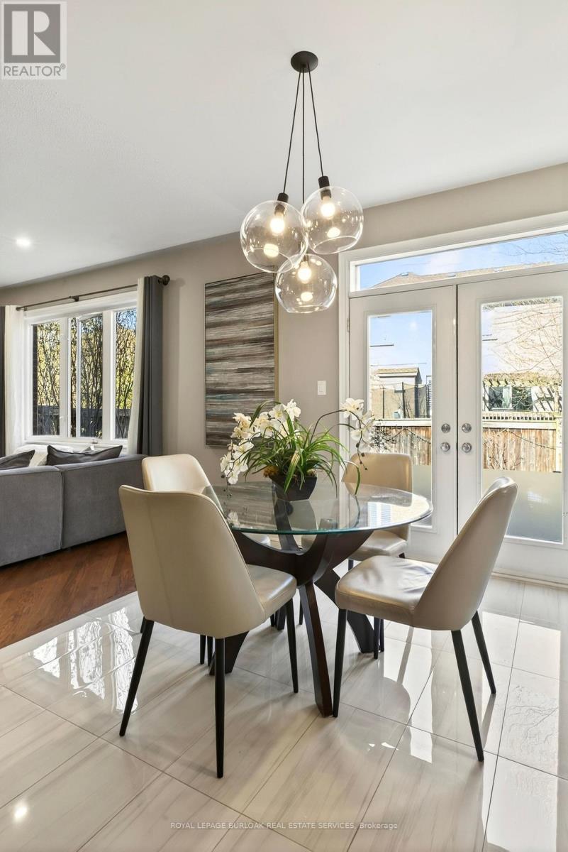 283 Turning Leaf Road, Oakville, Ontario  L6L 6V5 - Photo 21 - W13042262