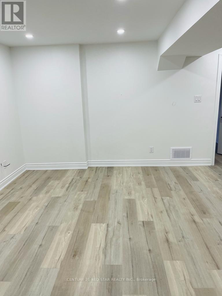 Bsmt - 1358 Beauty Bush Court, Mississauga, Ontario  L5V 1K4 - Photo 11 - W13042272