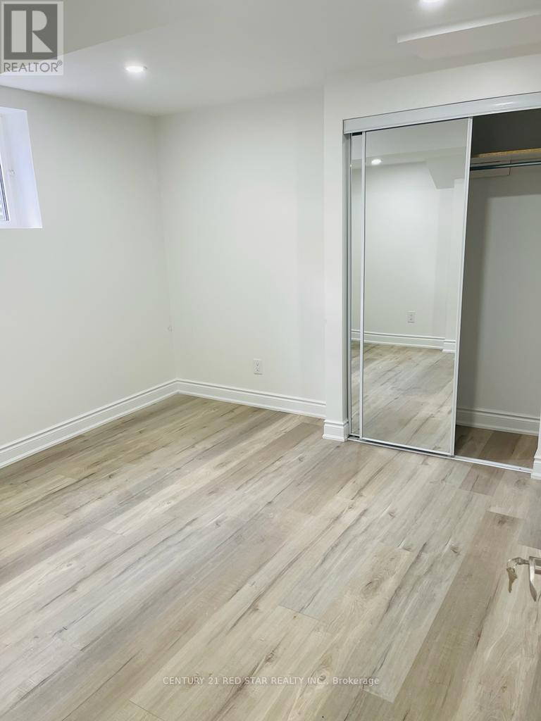 Bsmt - 1358 Beauty Bush Court, Mississauga, Ontario  L5V 1K4 - Photo 14 - W13042272