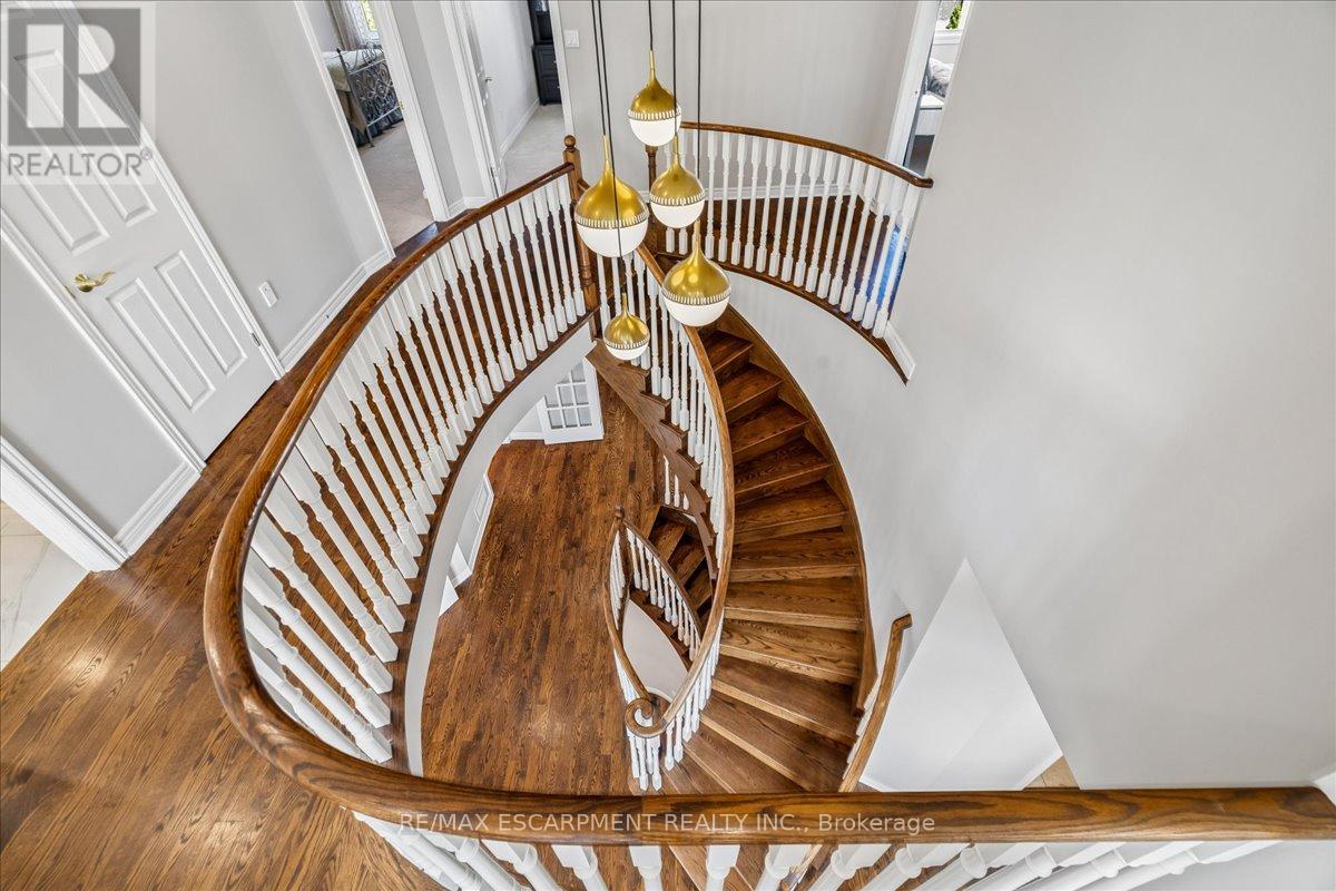 2101 Westoak Trails Boulevard, Oakville, Ontario  L6M 3L2 - Photo 21 - W13042288