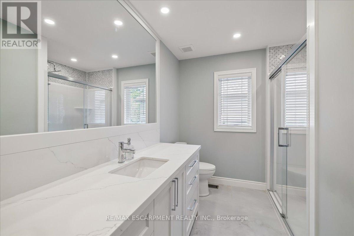 2101 Westoak Trails Boulevard, Oakville, Ontario  L6M 3L2 - Photo 33 - W13042288