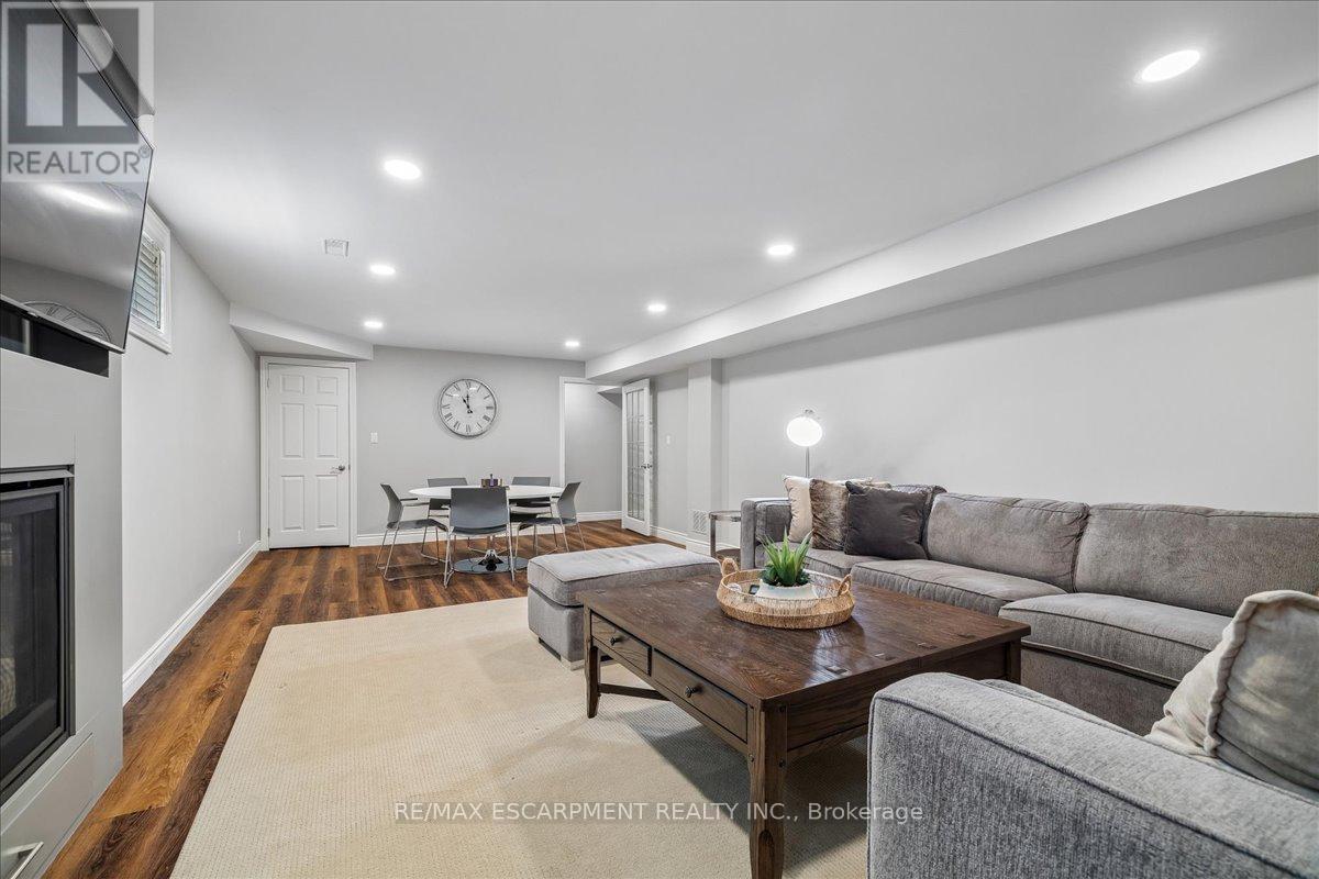 2101 Westoak Trails Boulevard, Oakville, Ontario  L6M 3L2 - Photo 47 - W13042288