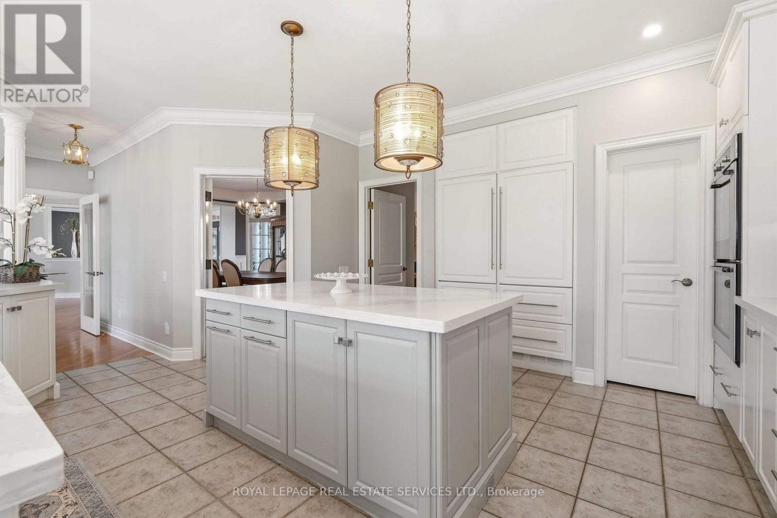 35 Links Lane, Brampton, Ontario  L6Y 5H2 - Photo 12 - W13042354