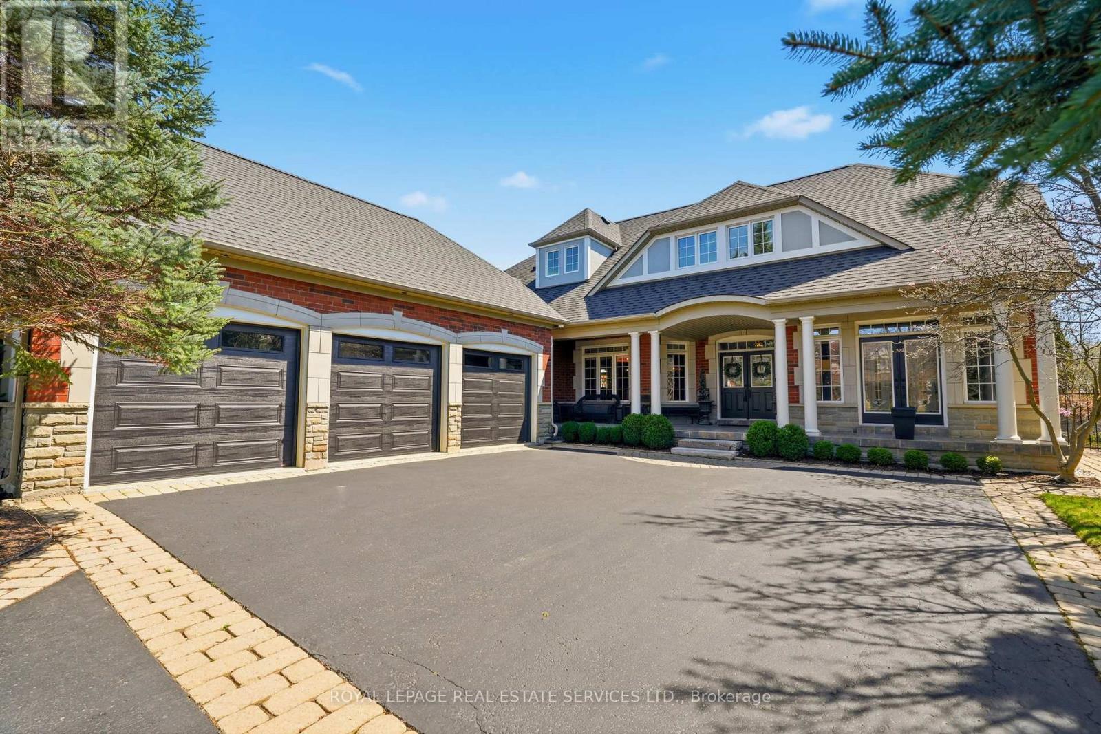 35 Links Lane, Brampton, Ontario  L6Y 5H2 - Photo 2 - W13042354