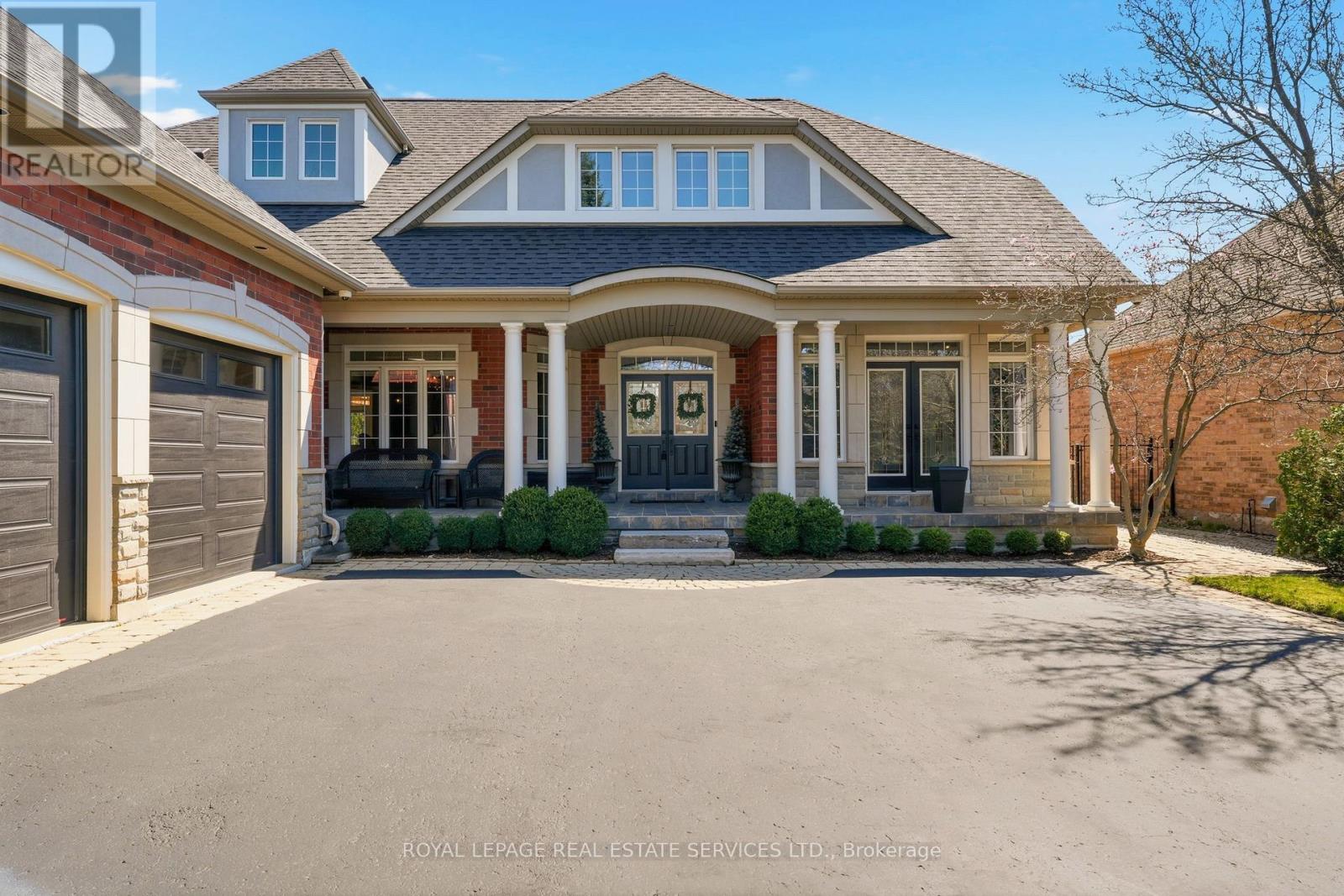 35 Links Lane, Brampton, Ontario  L6Y 5H2 - Photo 3 - W13042354