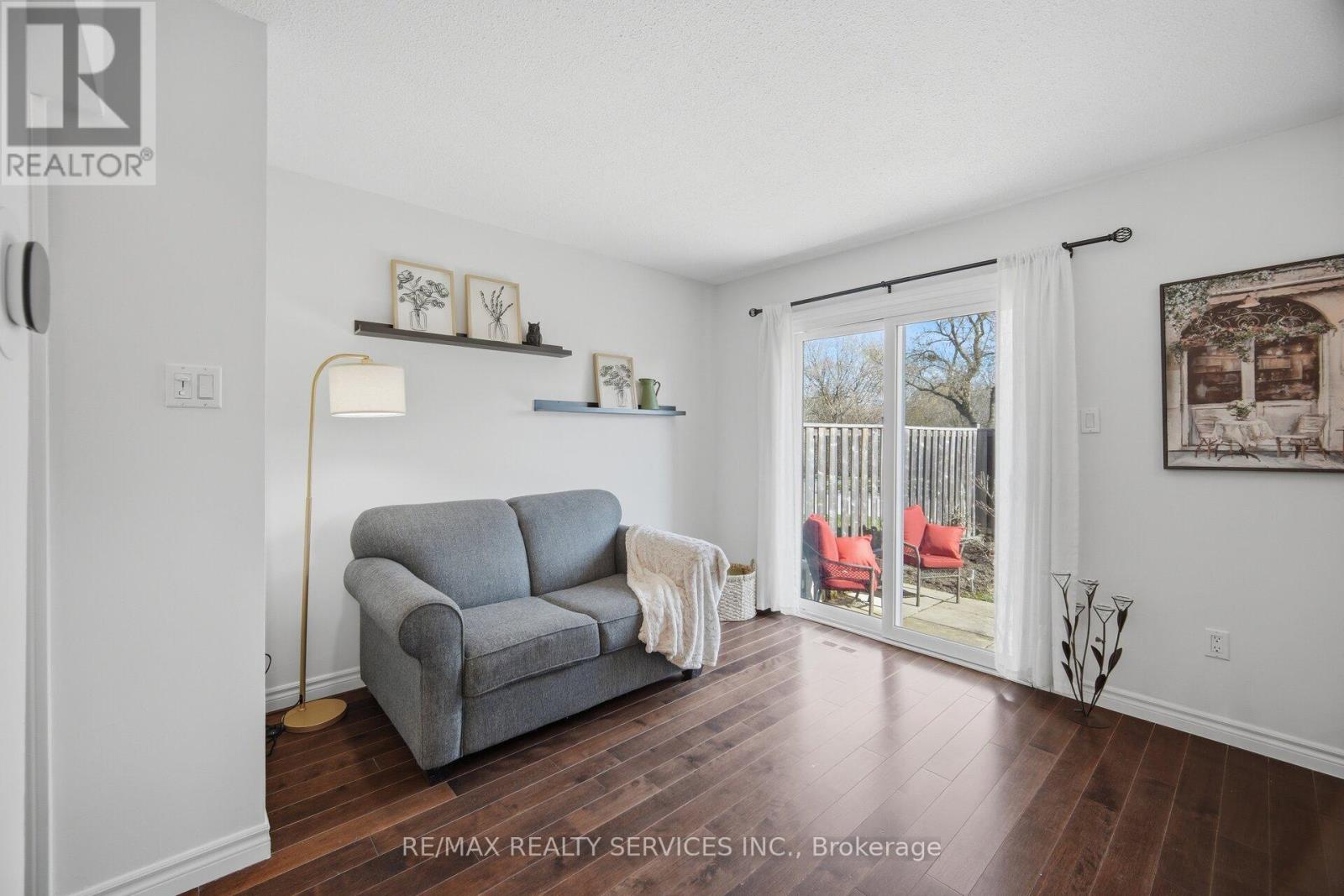 1 - 1 Tara Park Court, Brampton, Ontario  L6V 3E4 - Photo 10 - W13042366