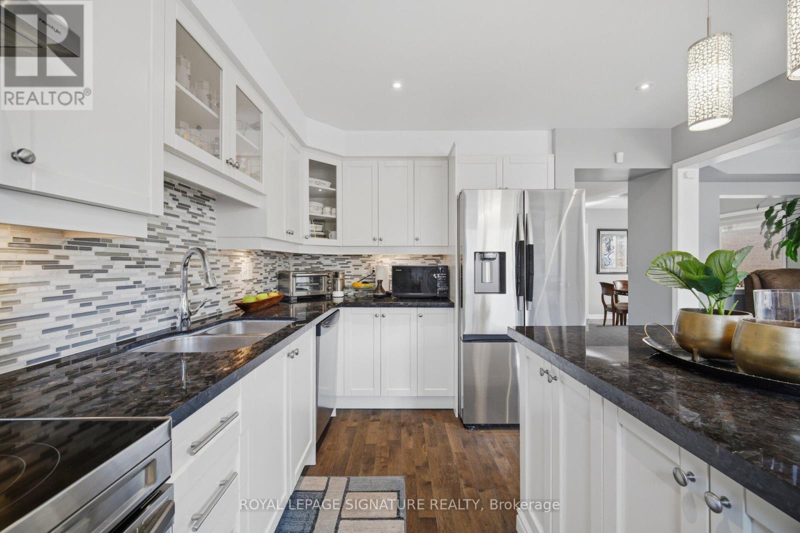 12 Tawnie Crescent, Brampton, Ontario  L6X 0L3 - Photo 19 - W13042370