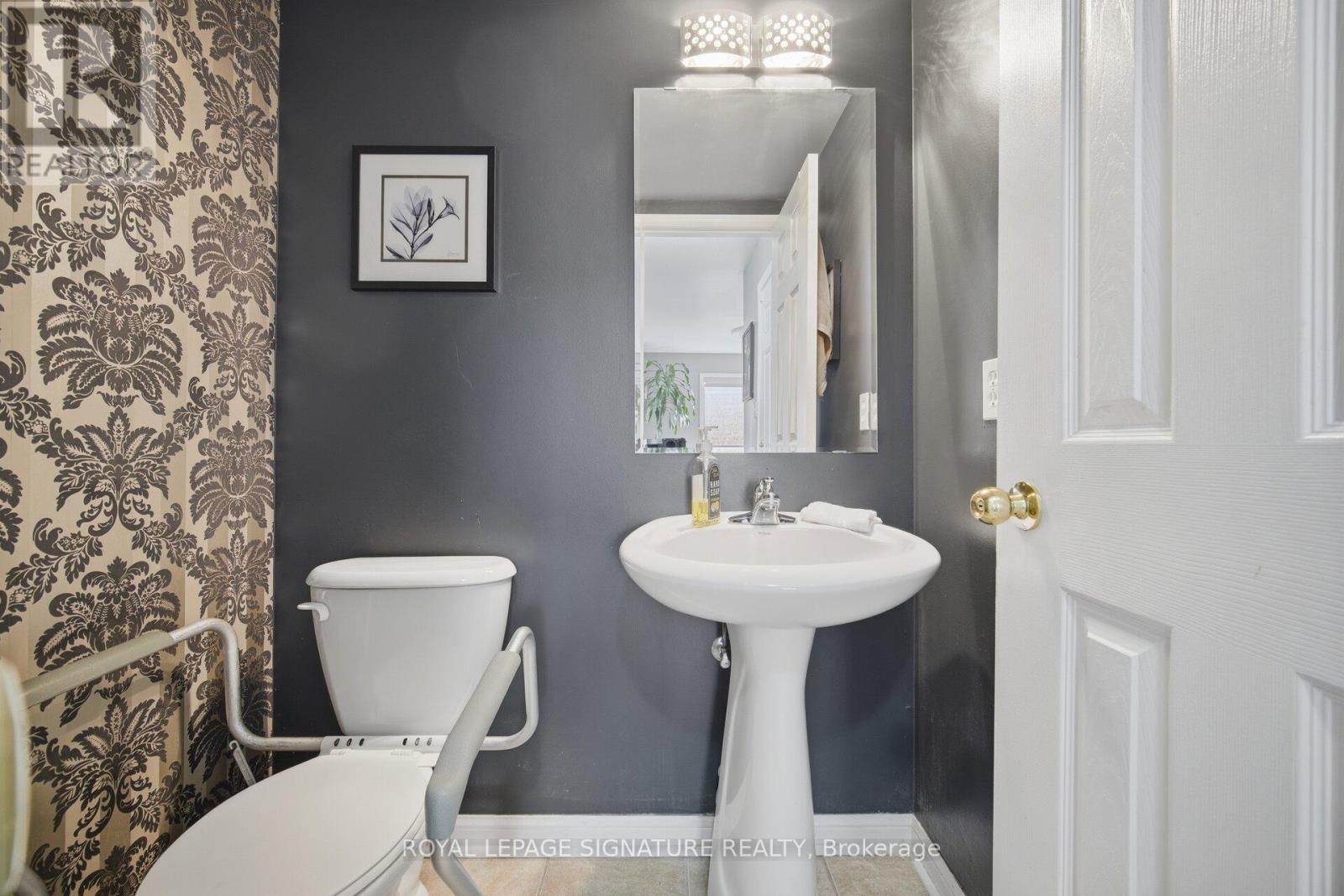 12 Tawnie Crescent, Brampton, Ontario  L6X 0L3 - Photo 22 - W13042370