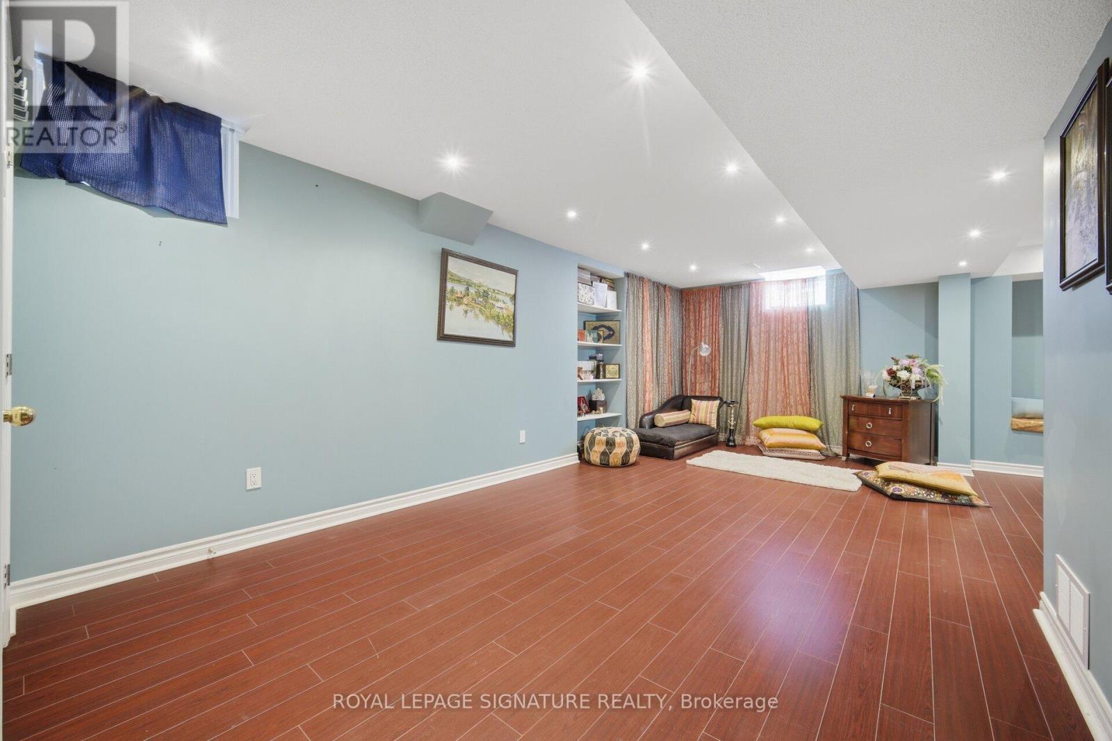 12 Tawnie Crescent, Brampton, Ontario  L6X 0L3 - Photo 37 - W13042370