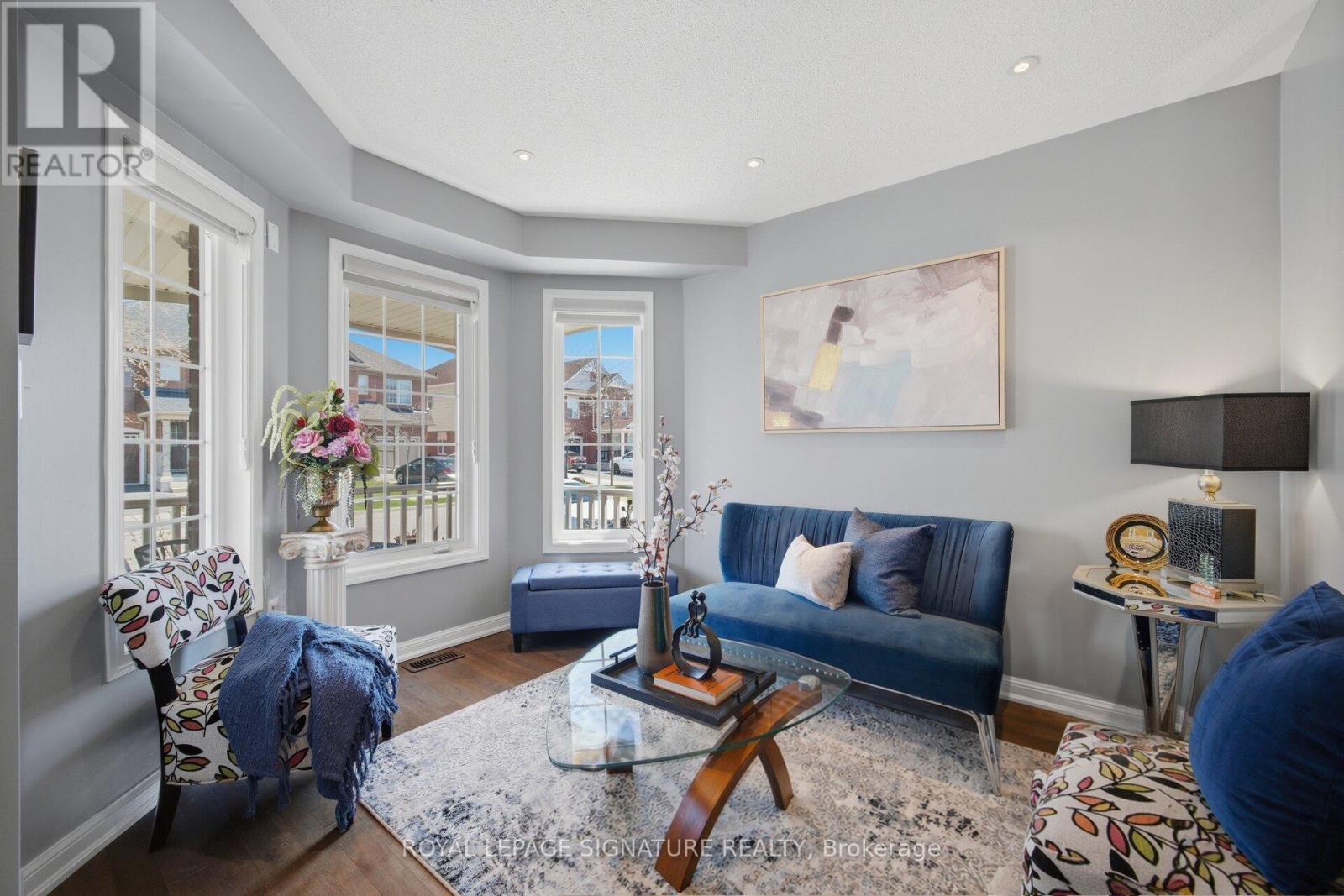 12 Tawnie Crescent, Brampton, Ontario  L6X 0L3 - Photo 6 - W13042370