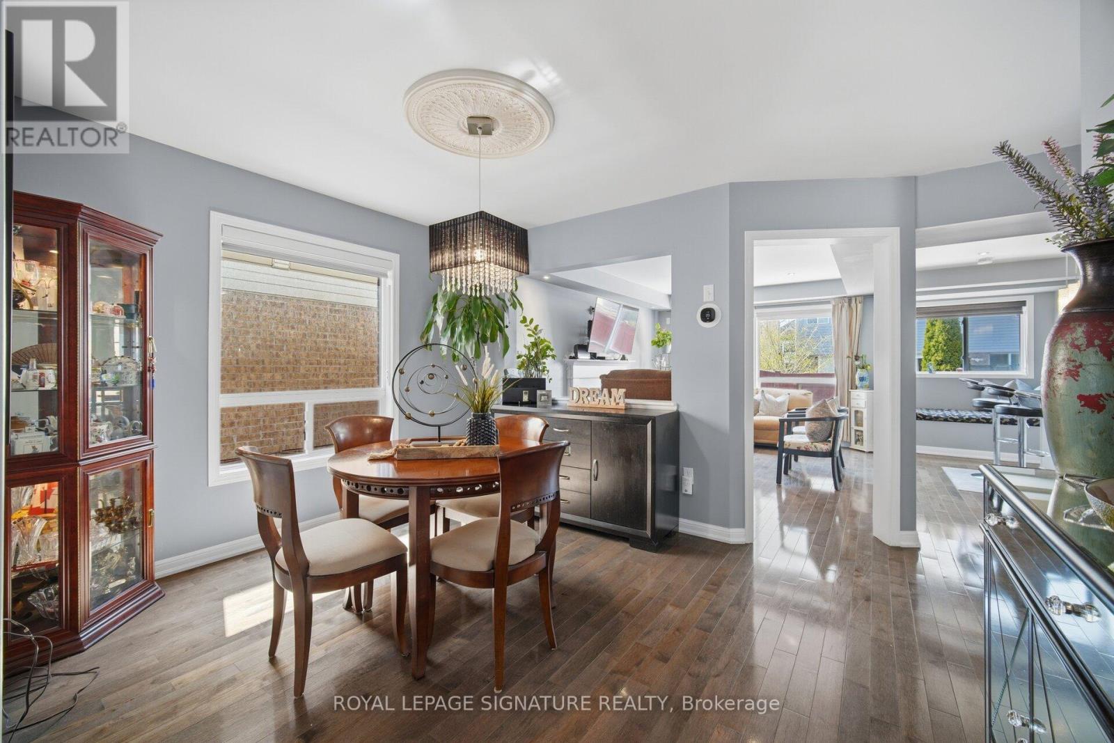 12 Tawnie Crescent, Brampton, Ontario  L6X 0L3 - Photo 8 - W13042370