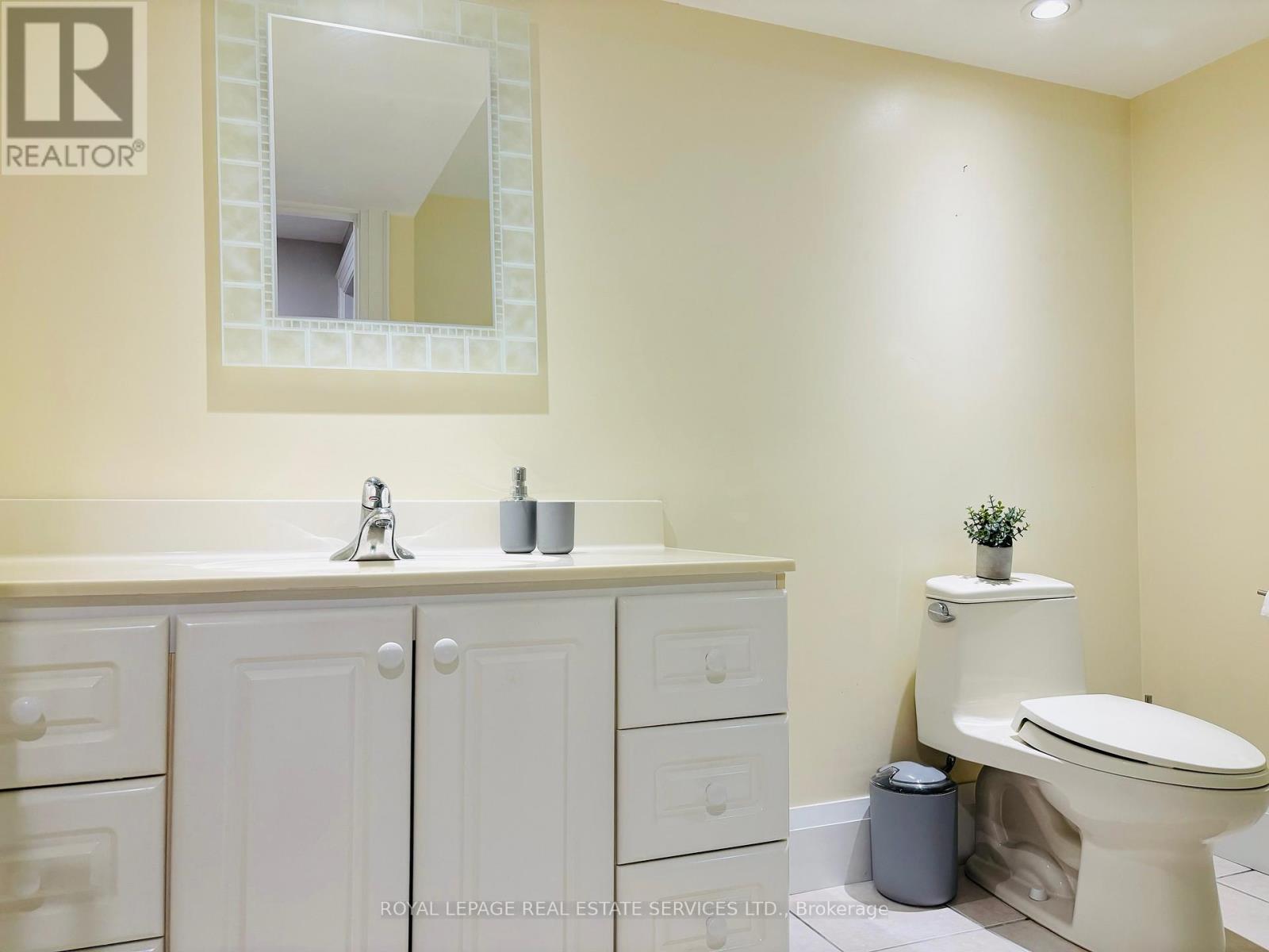 Lower Level - 1397 Heritage Way, Oakville, Ontario  L6M 3C2 - Photo 9 - W13042388