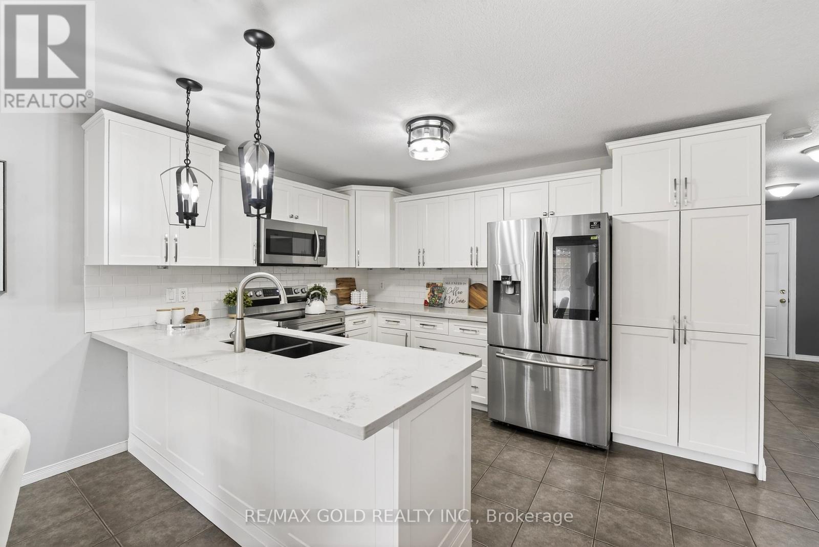 24 Murray Court, Orangeville, Ontario  L9W 0A1 - Photo 12 - W13042402