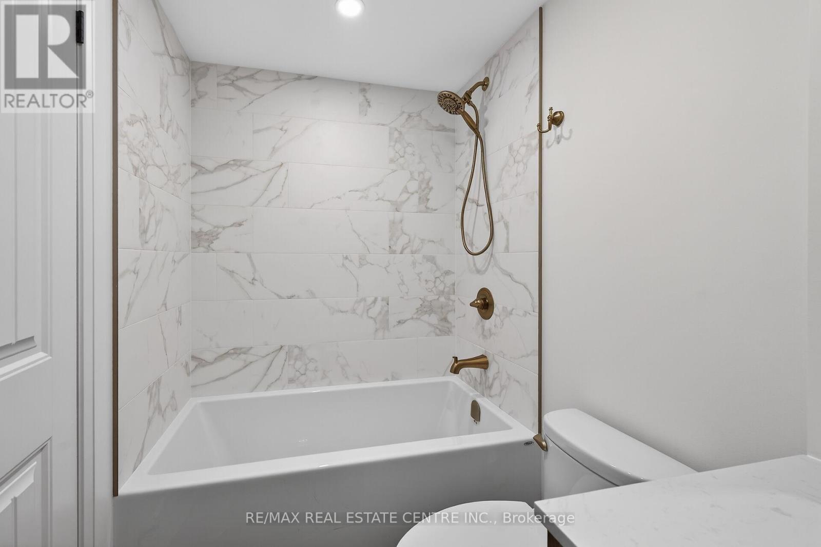 702 - 212 Kerr Street, Oakville, Ontario  L6K 3B1 - Photo 26 - W13042404