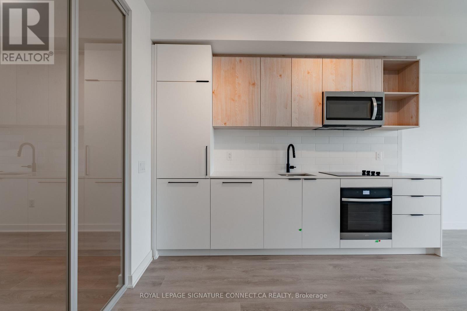 517 - 1185 Dupont Street, Toronto, Ontario  M6H 0G5 - Photo 4 - W13042448