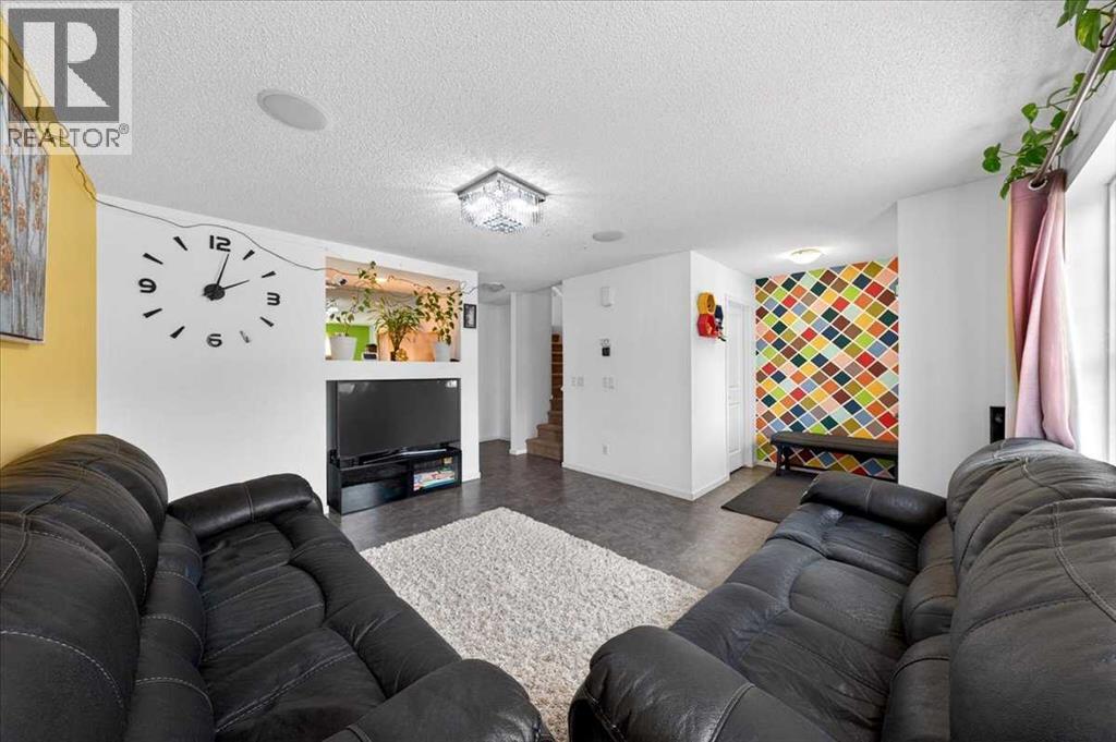 244 Silverado Range View SW, Calgary, Alberta  T2X 0C8 - Photo 5 - A2304525