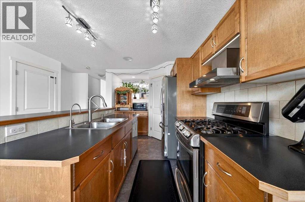 244 Silverado Range View SW, Calgary, Alberta  T2X 0C8 - Photo 10 - A2304525