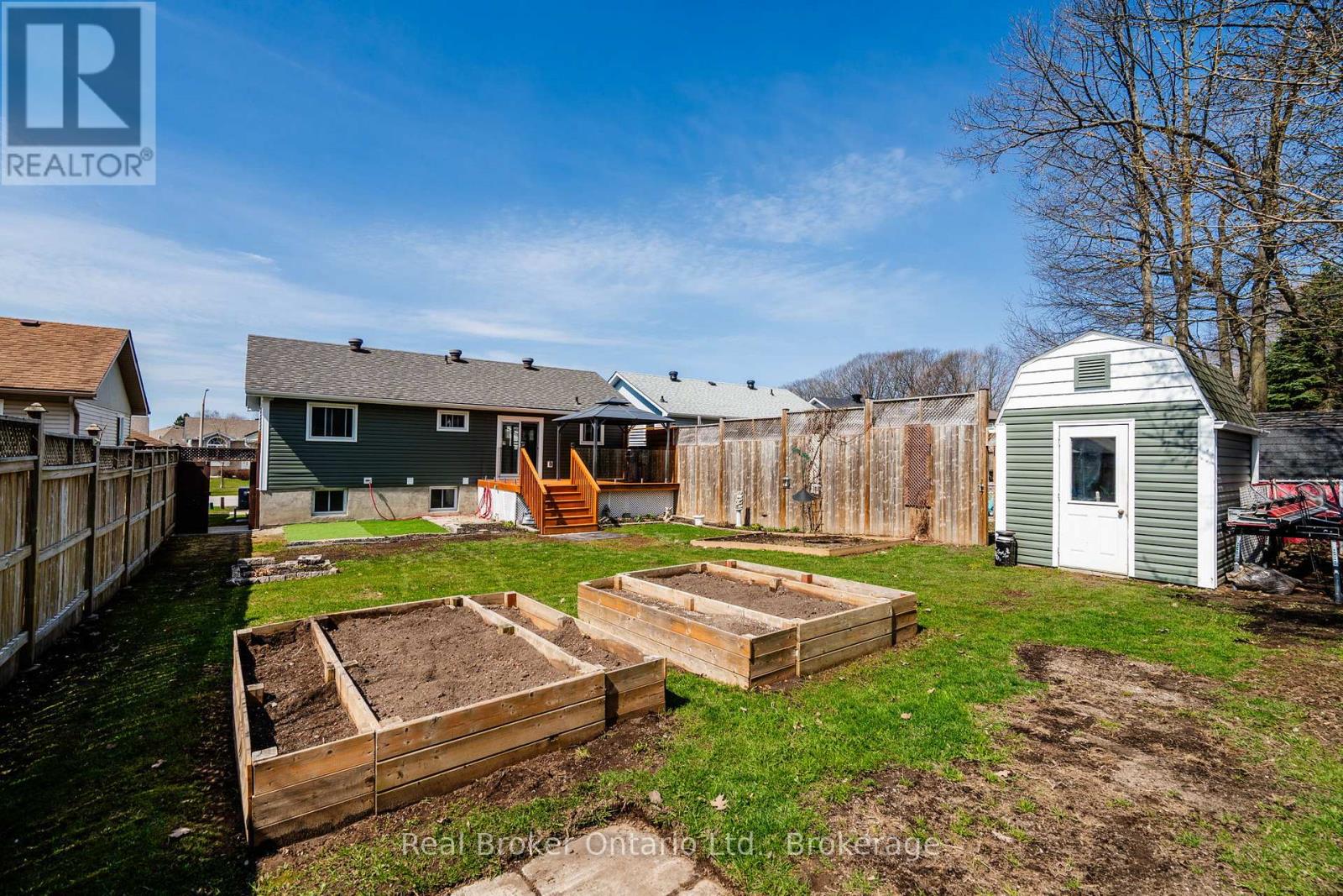 44 Byrnes Crescent, Penetanguishene, Ontario  L9M 1V9 - Photo 25 - S12819594