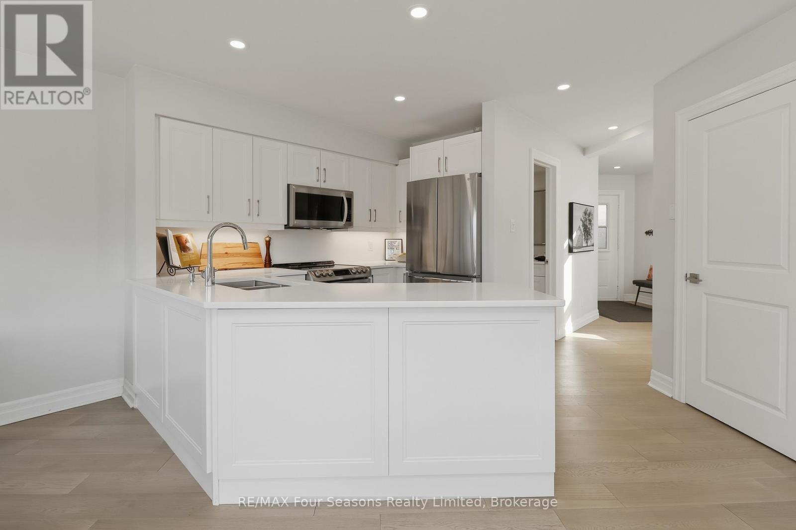 835 Suncrest Circle, Collingwood, Ontario  L9Y 5C7 - Photo 21 - S13041774